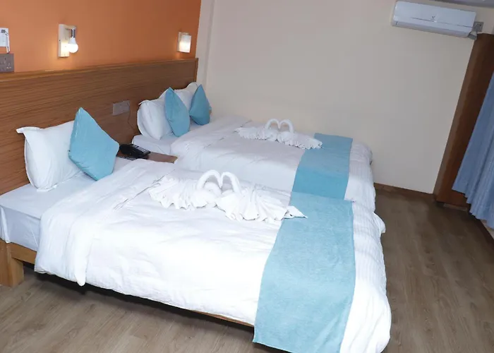 Paya Nepal Hotel 2*